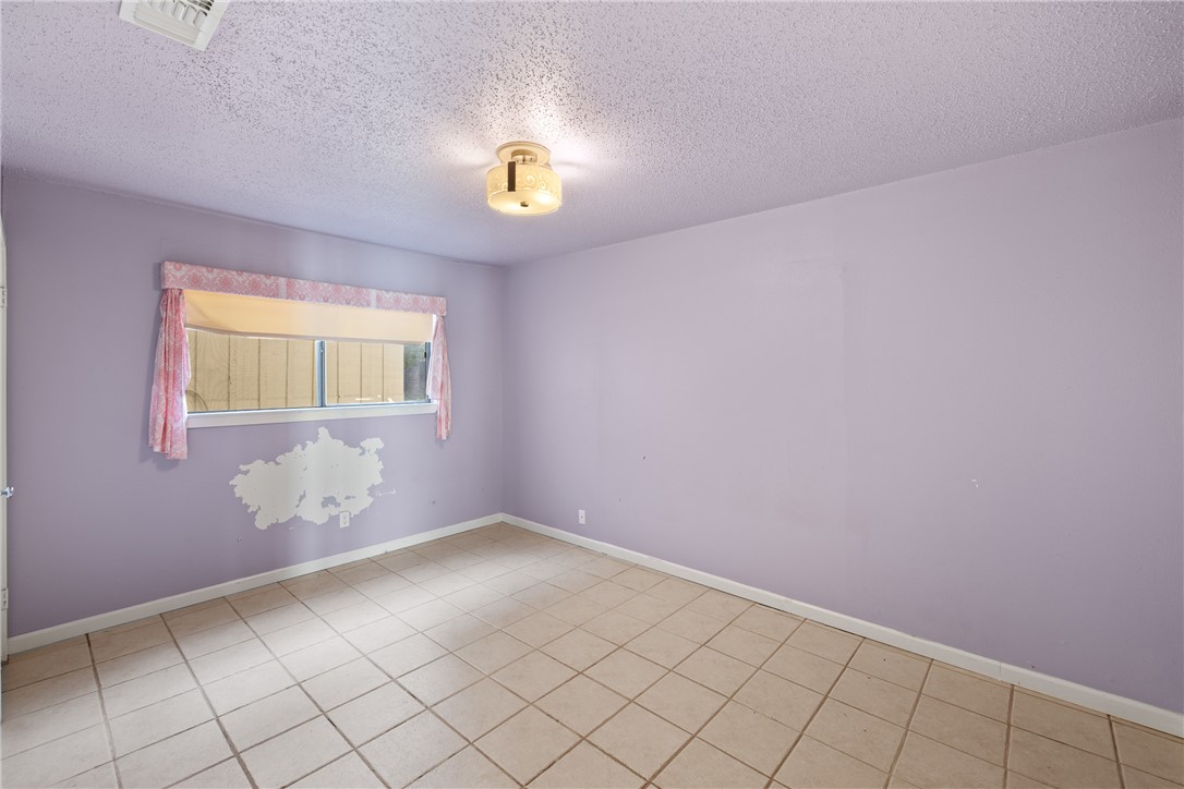 1008 Arboles Circle Property Photo 20