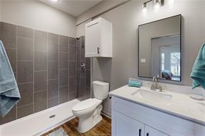 101 West 33rd Street 201 Property Photo 5