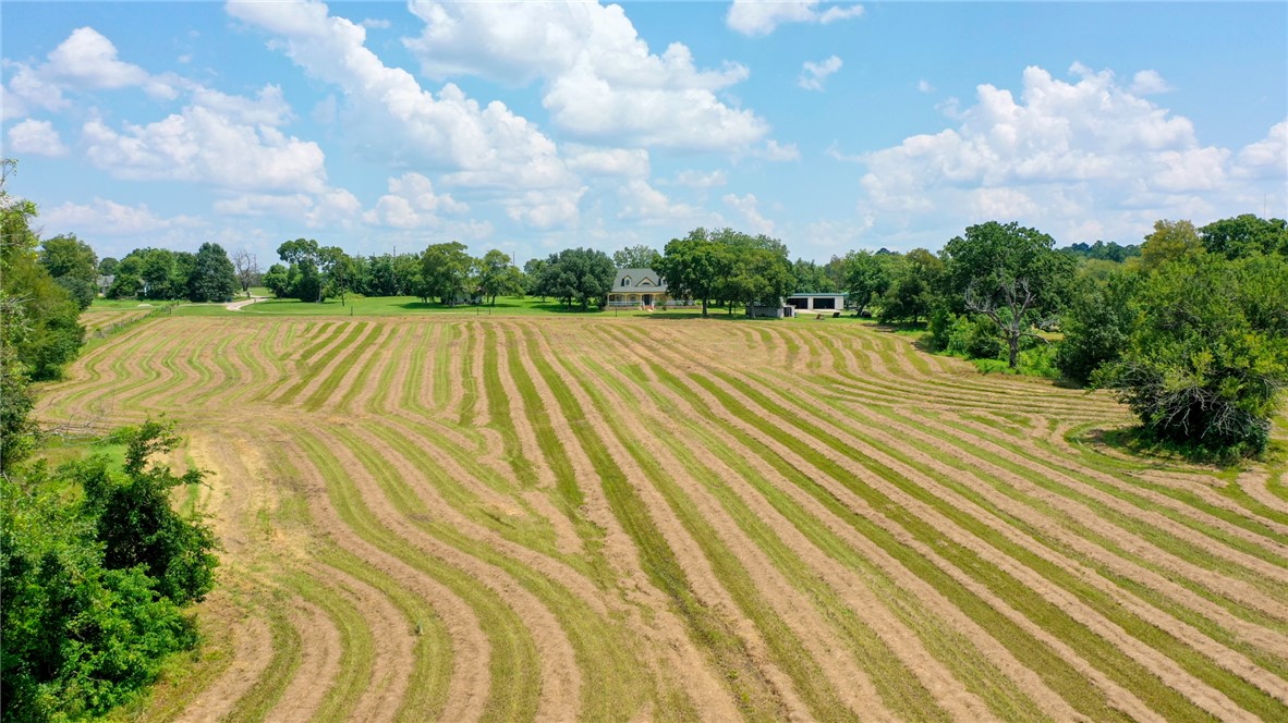14956 Snoe Road Property Photo 6