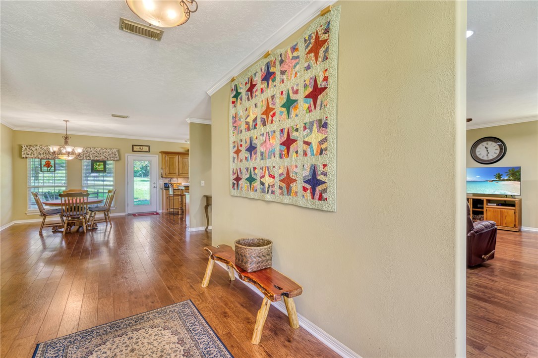 14956 Snoe Road Property Photo 11