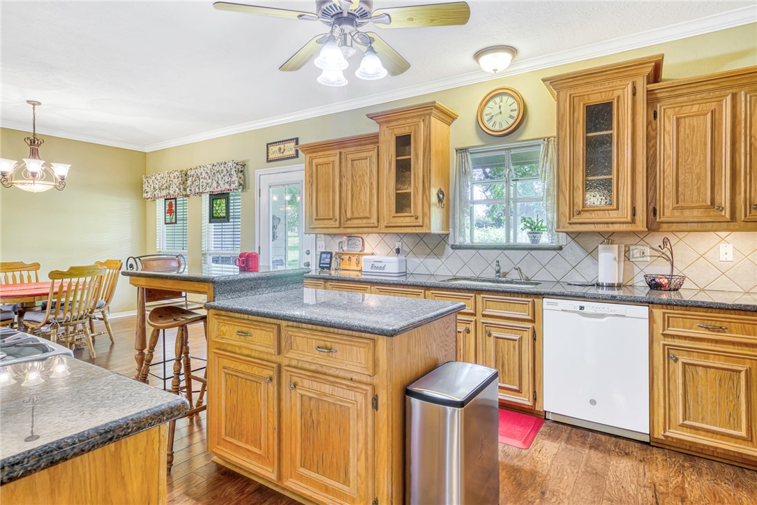 14956 Snoe Road Property Photo 20