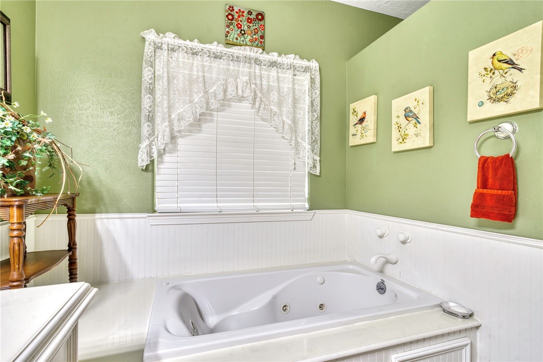 14956 Snoe Road Property Photo 24