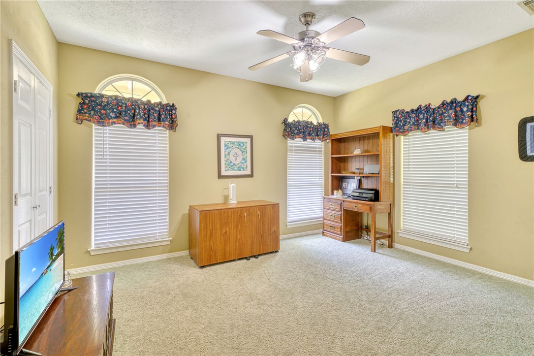 14956 Snoe Road Property Photo 26