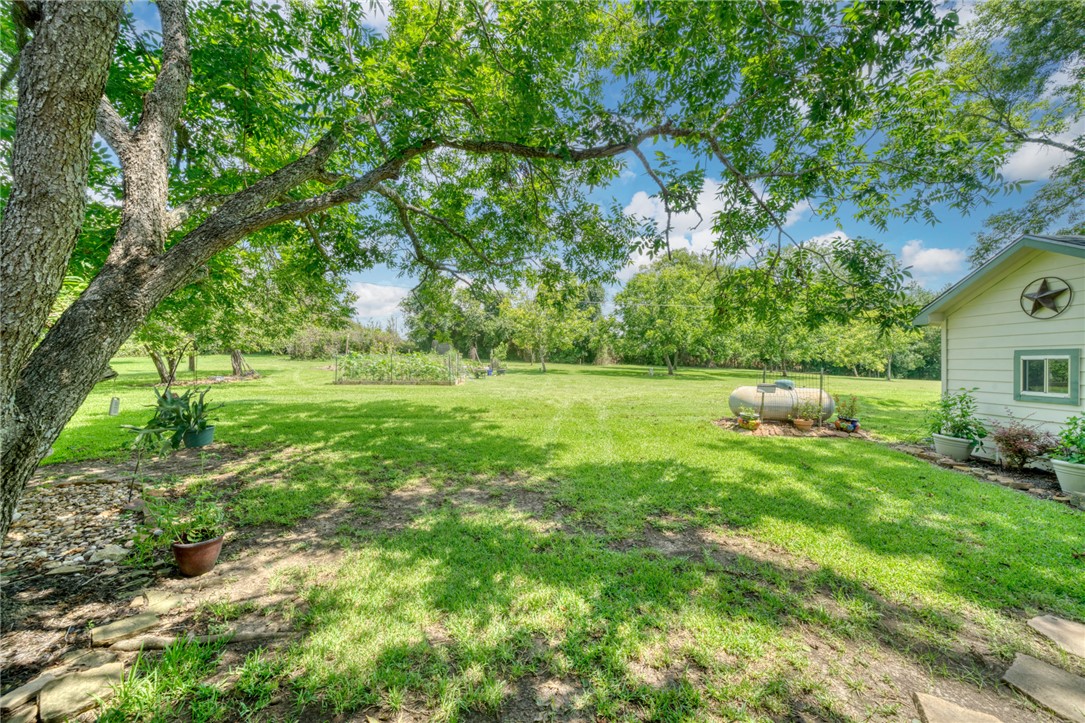 14956 Snoe Road Property Photo 33
