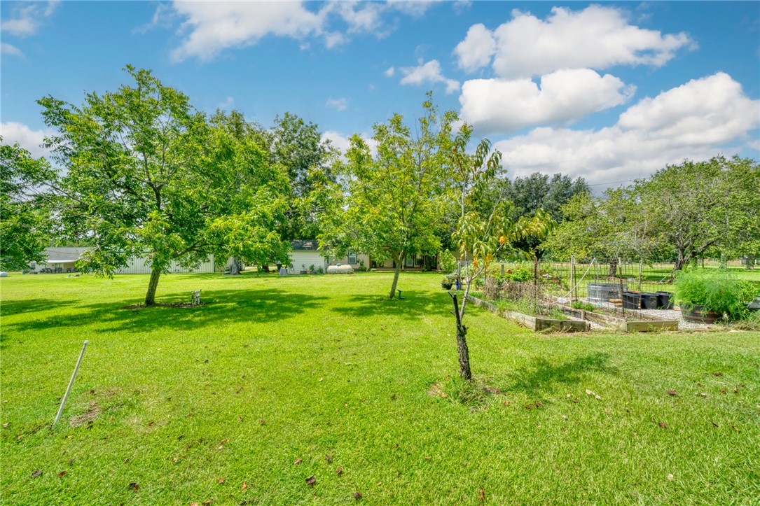 14956 Snoe Road Property Photo 37