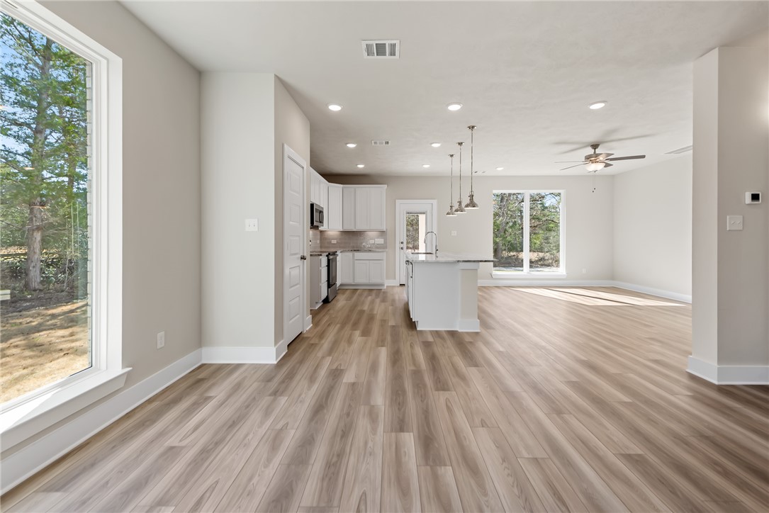 8069 Muir Wood Loop Property Photo 6