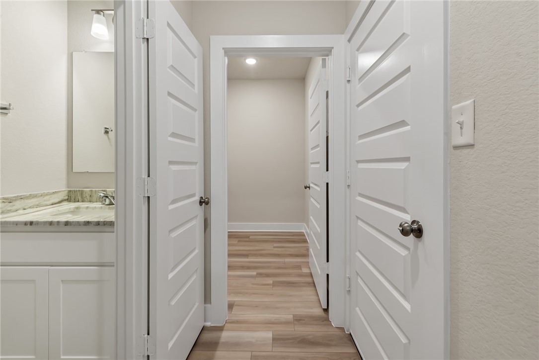 8069 Muir Wood Loop Property Photo 32