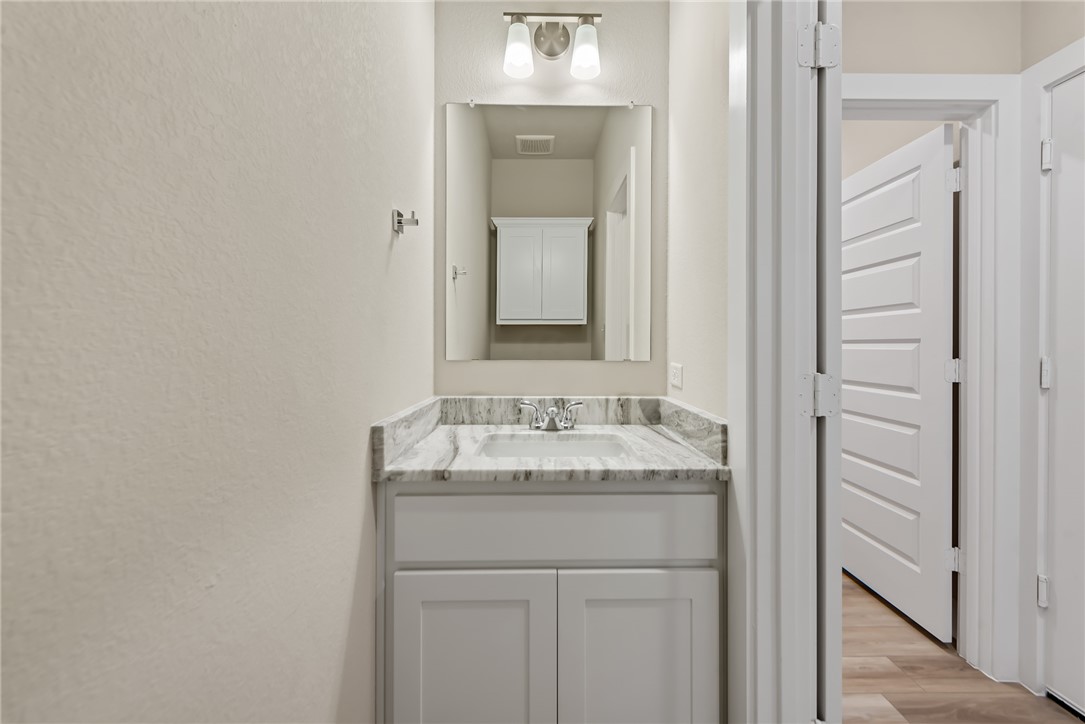 8069 Muir Wood Loop Property Photo 33
