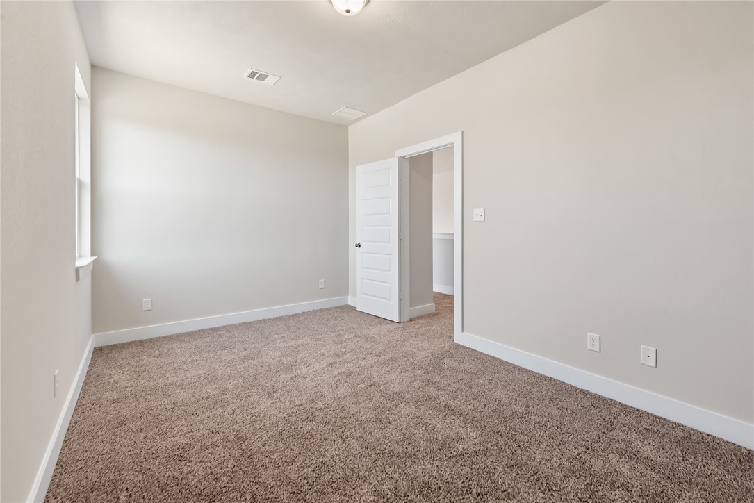 8069 Muir Wood Loop Property Photo 37