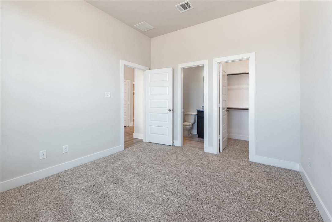 8347 Muir Wood Loop Property Photo 8