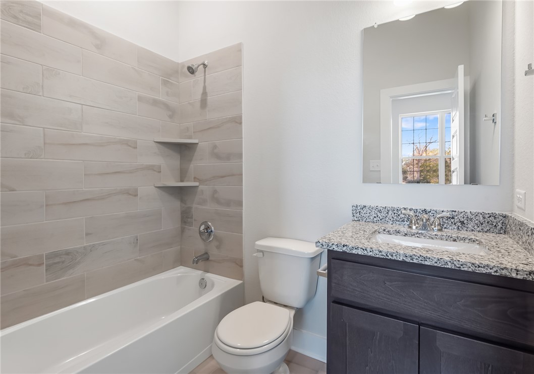 8347 Muir Wood Loop Property Photo 9