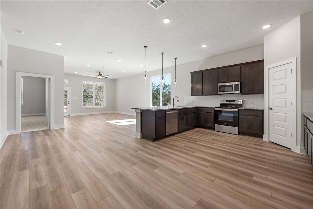 8347 Muir Wood Loop Property Photo 11