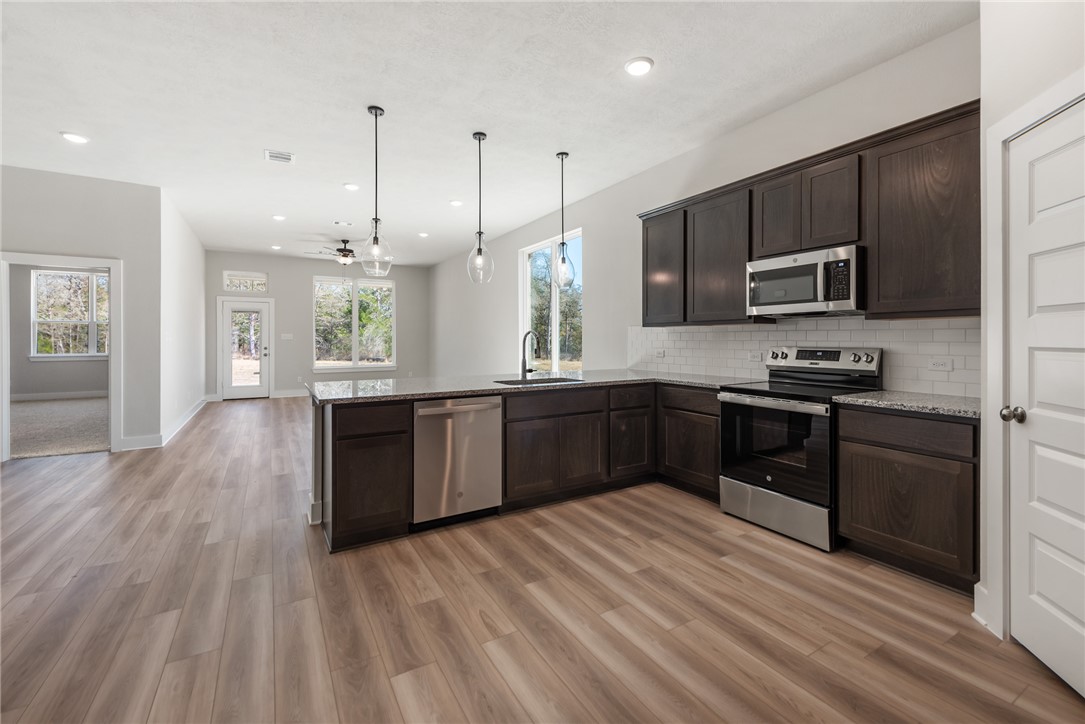 8347 Muir Wood Loop Property Photo 13