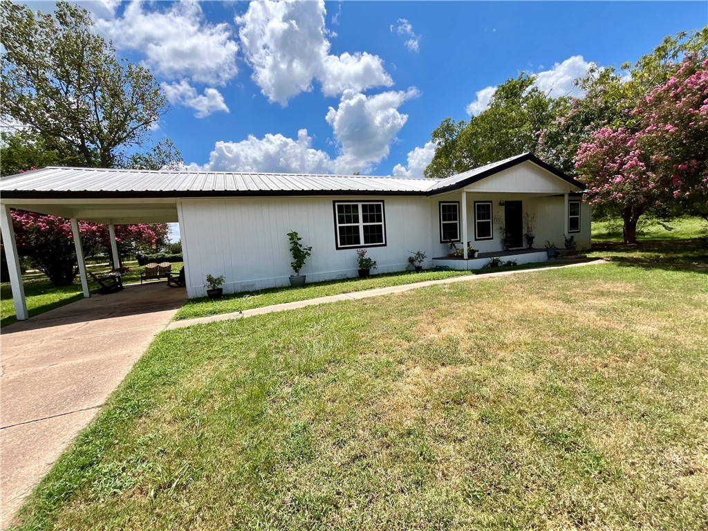 9428 Elm Street Property Photo