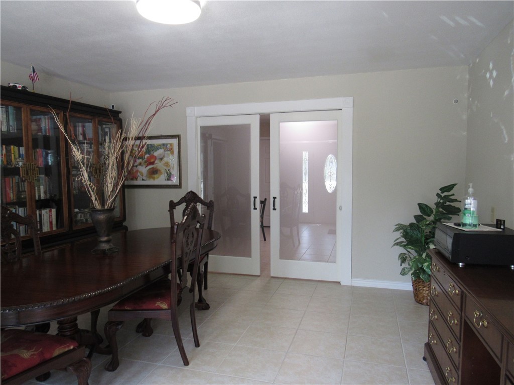 805 Main Property Photo 13