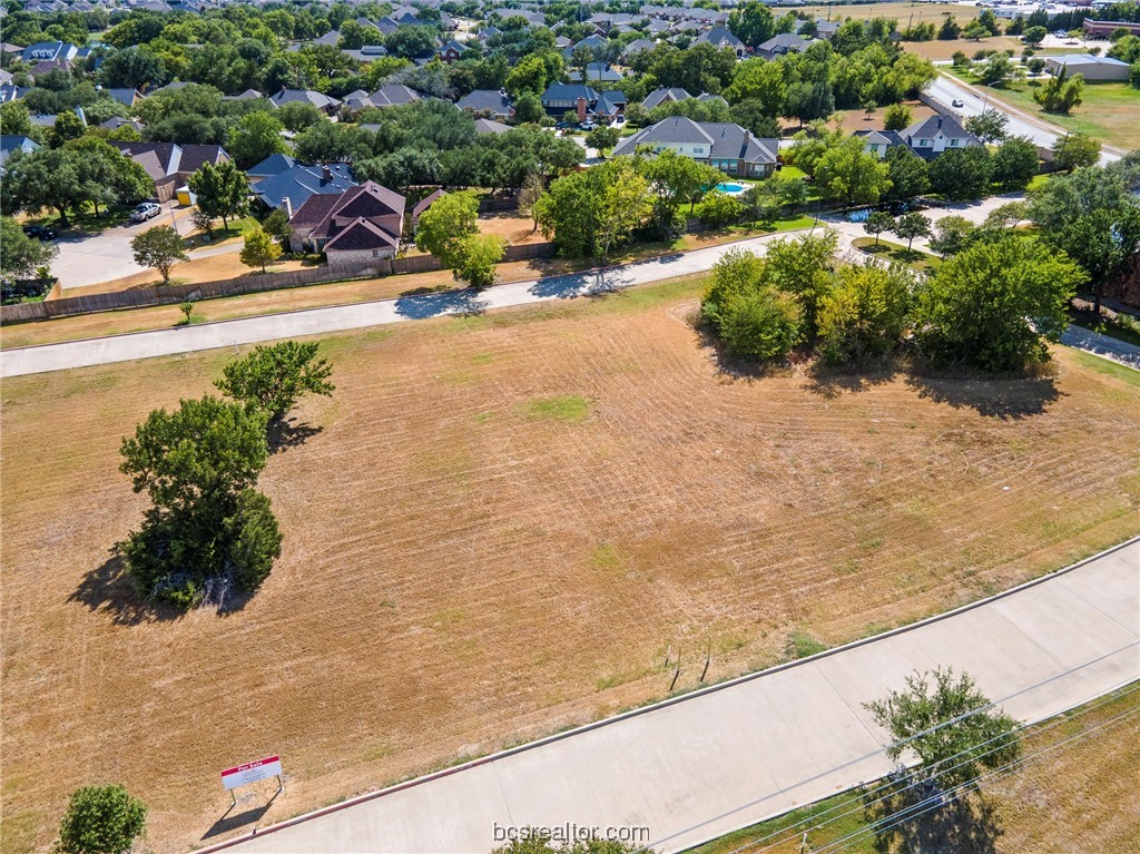 809 North Earl Rudder Property Photo 8