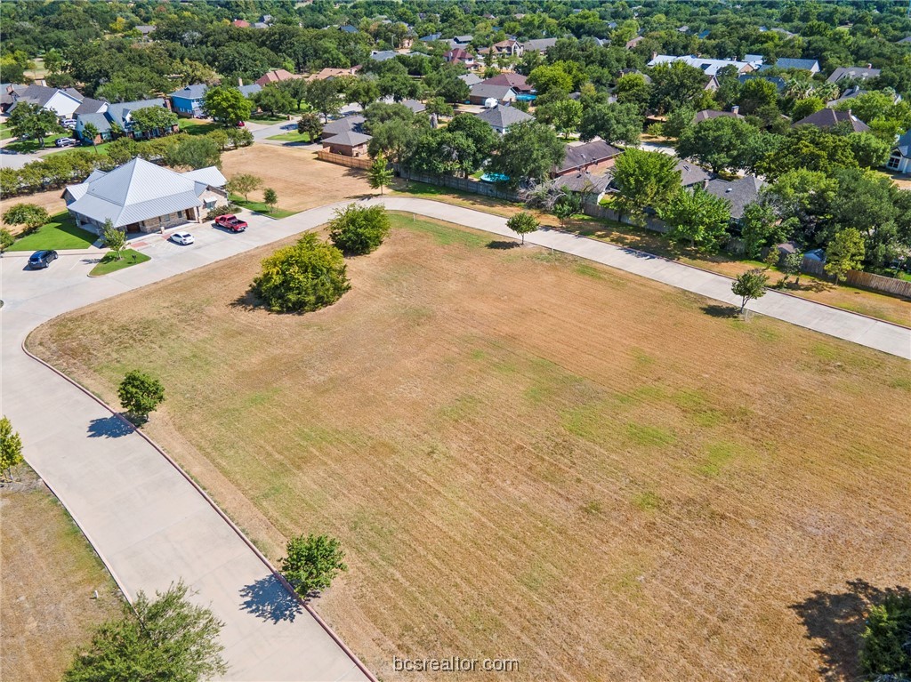 809 North Earl Rudder Property Photo 17