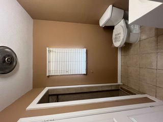 2924 North Park St. Property Photo 30