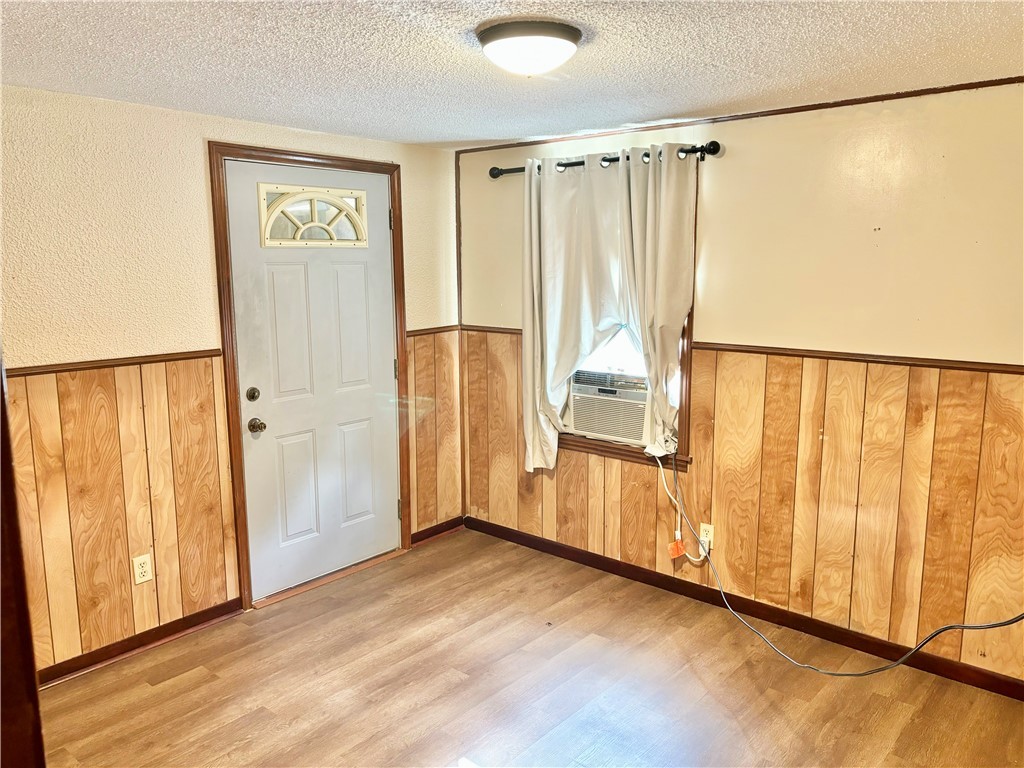 708 Copeland Property Photo 13