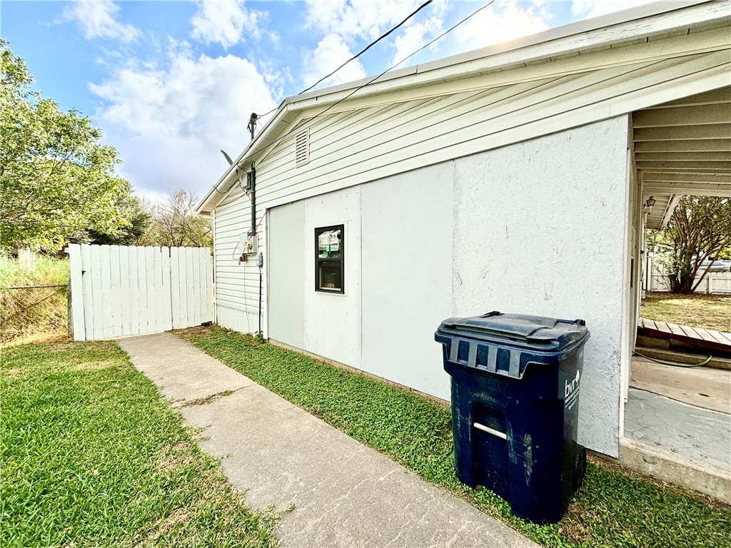 708 Copeland Property Photo 20