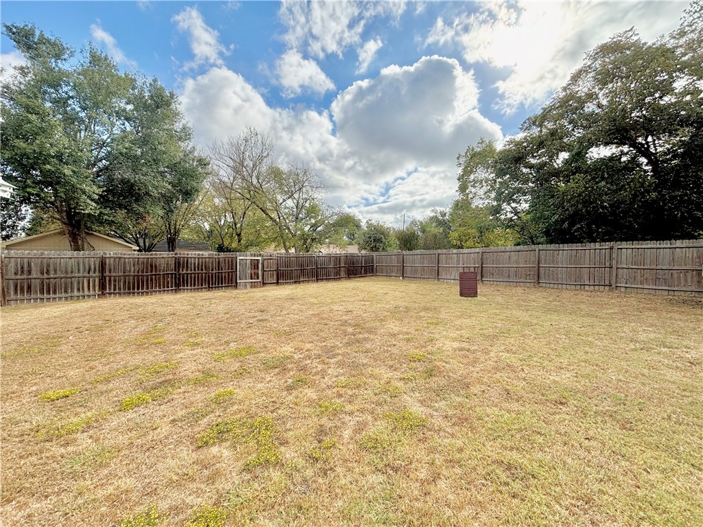 708 Copeland Property Photo 22