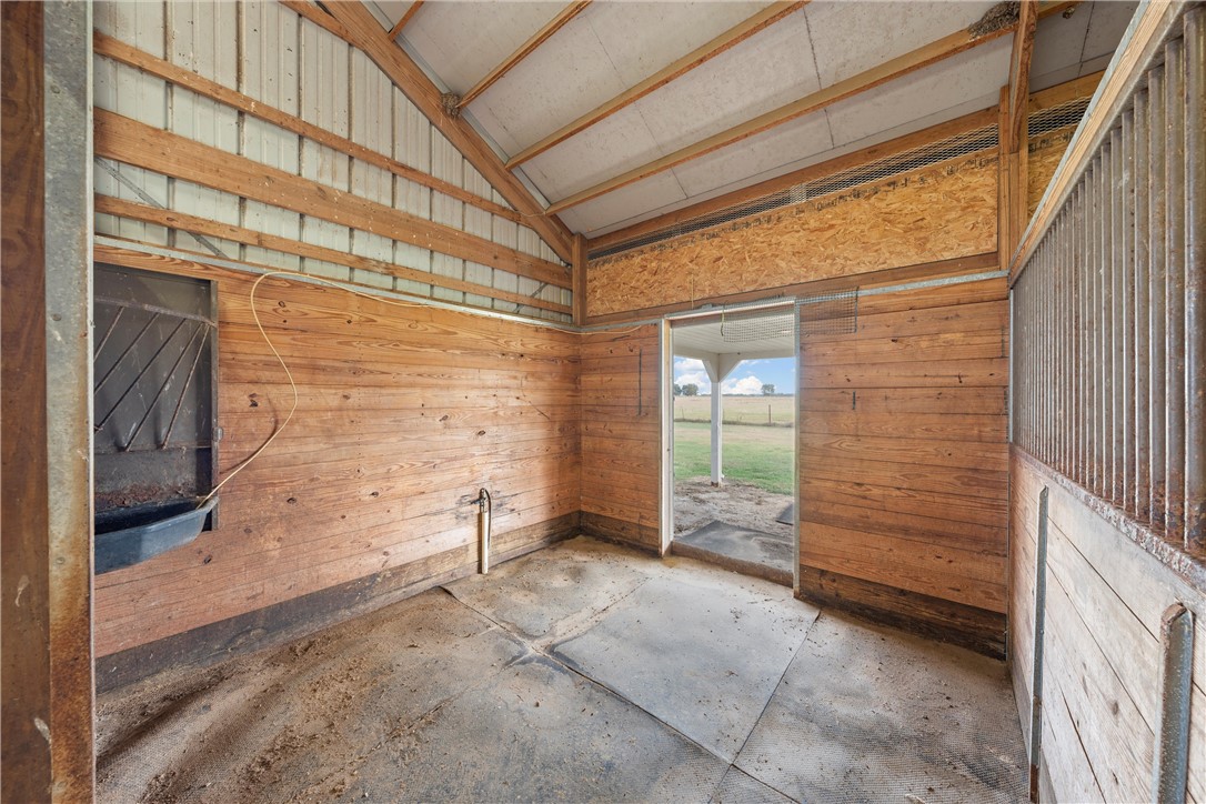 282 Cr 255 Property Photo 10