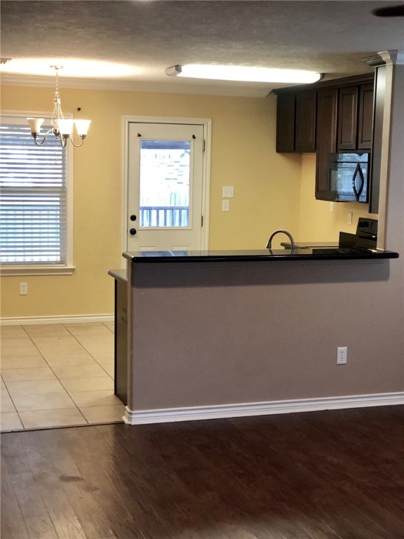 1004 Copperas Property Photo 5