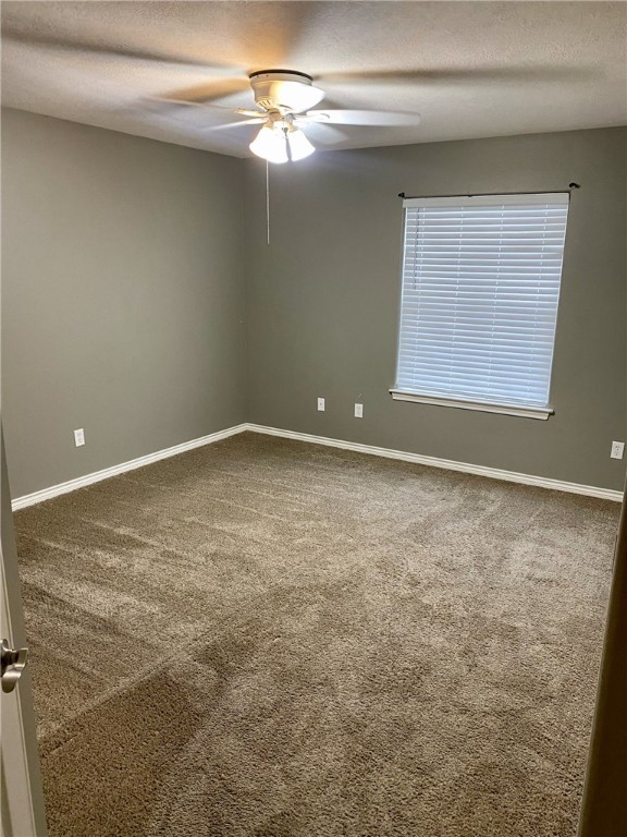 1004 Copperas Property Photo 7