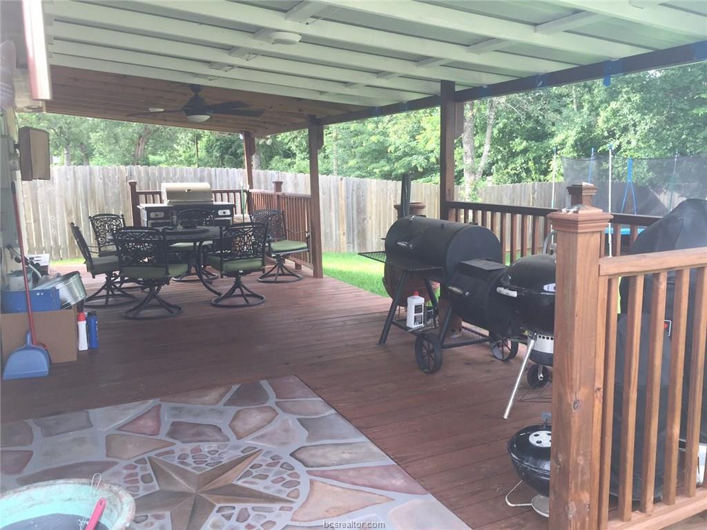 1004 Copperas Property Photo 14