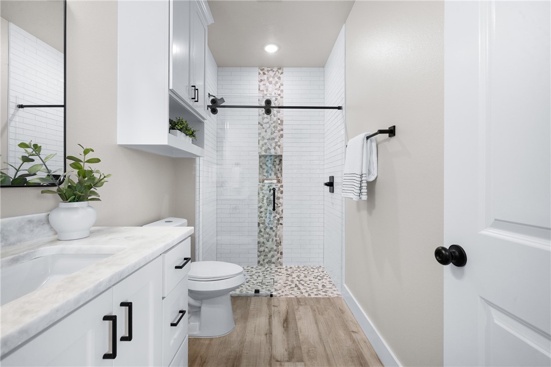 5616 Mill Water Court Property Photo 8