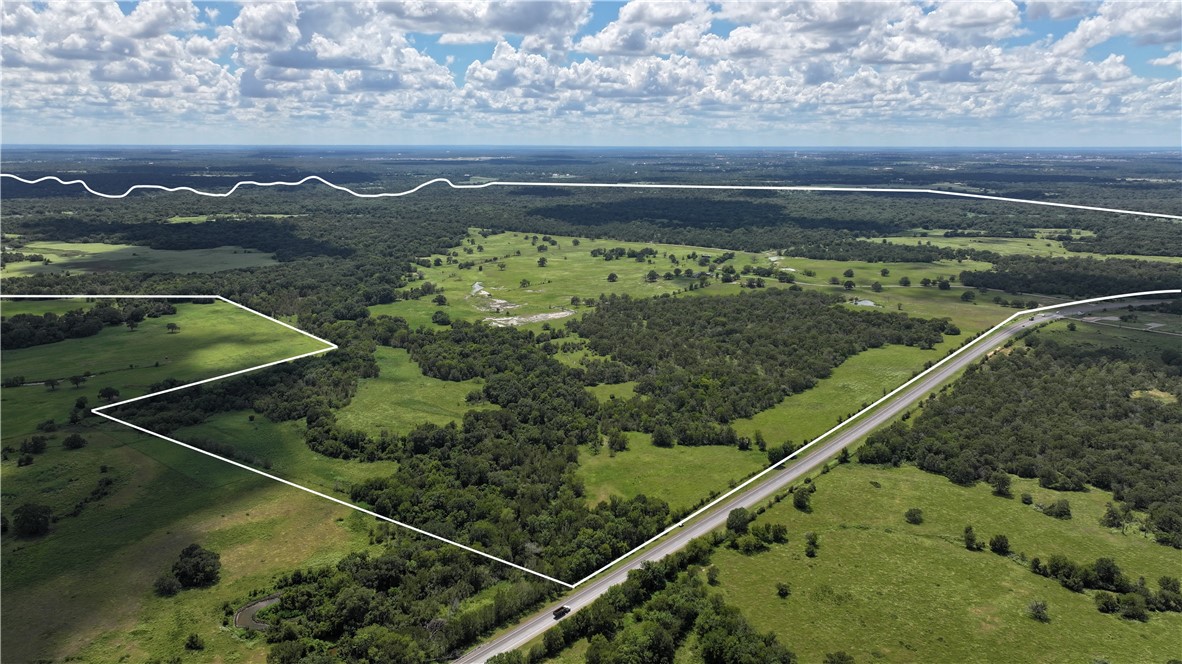 1574 Highway 30 Property Photo 1