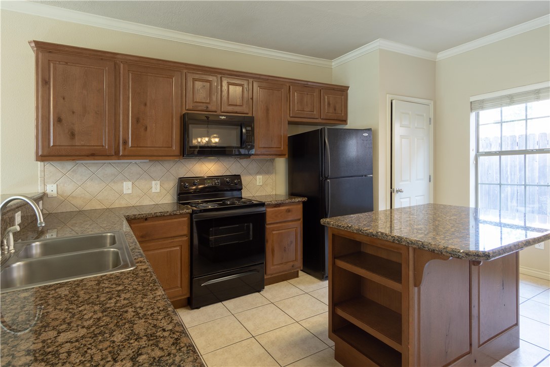 213 Forest Drive Property Photo