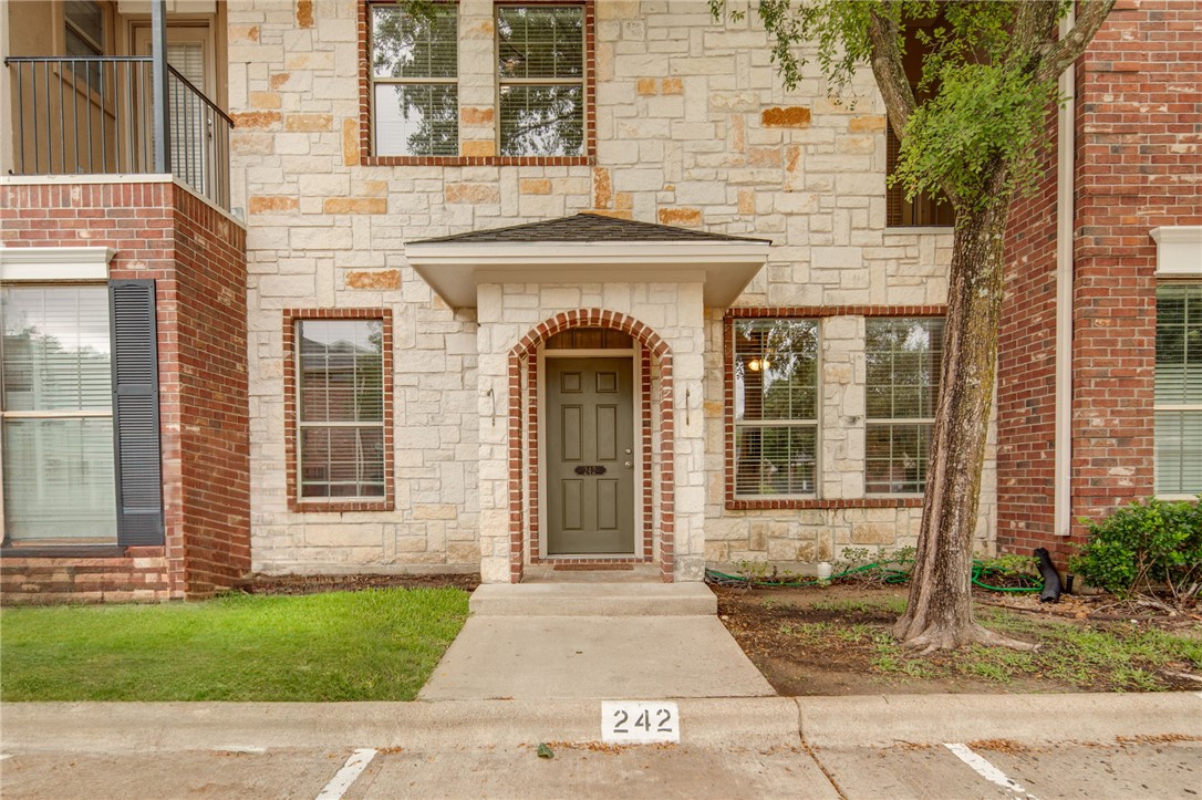 242 Forest Drive Property Photo