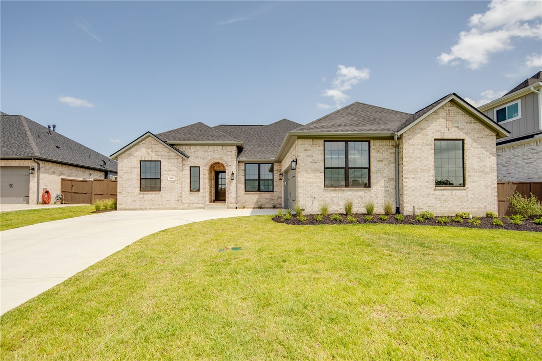 4308 Fox River Lane Property Photo 1