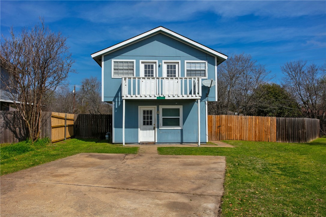 711 Swiss Court Property Photo