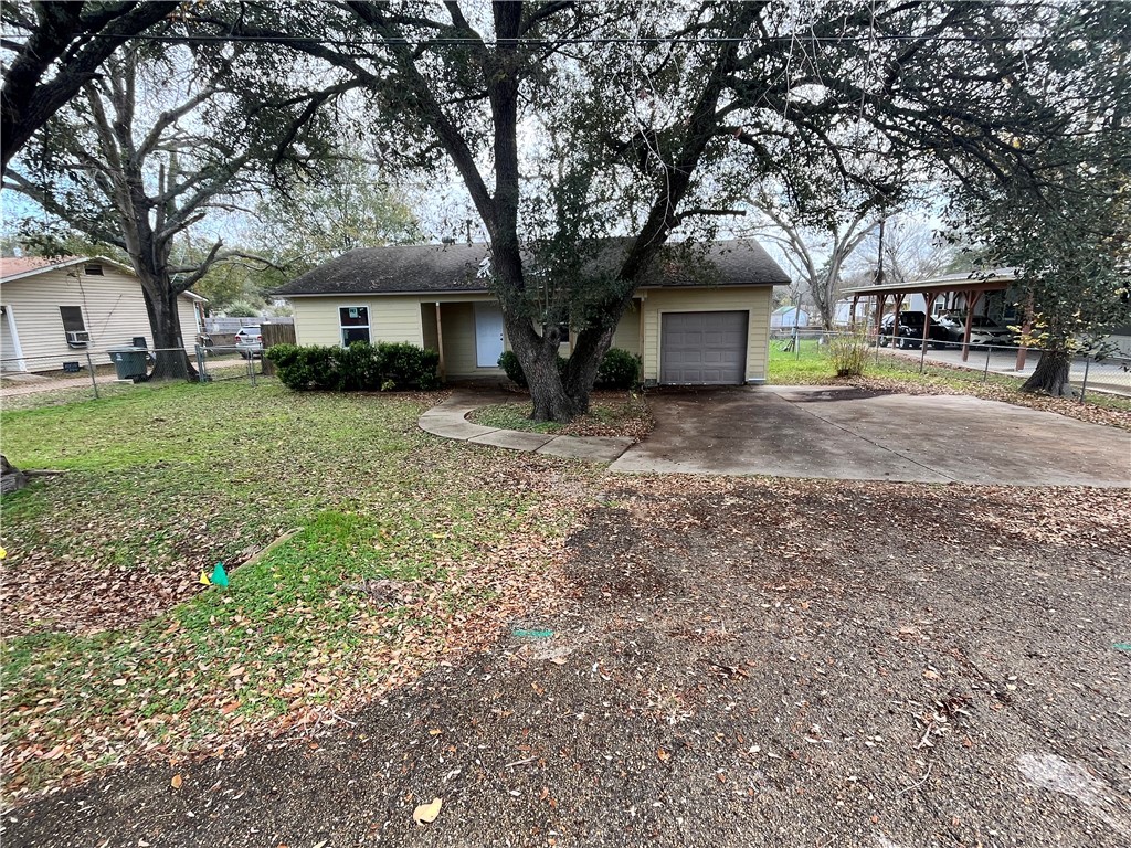 2107 Woodville Road Property Photo