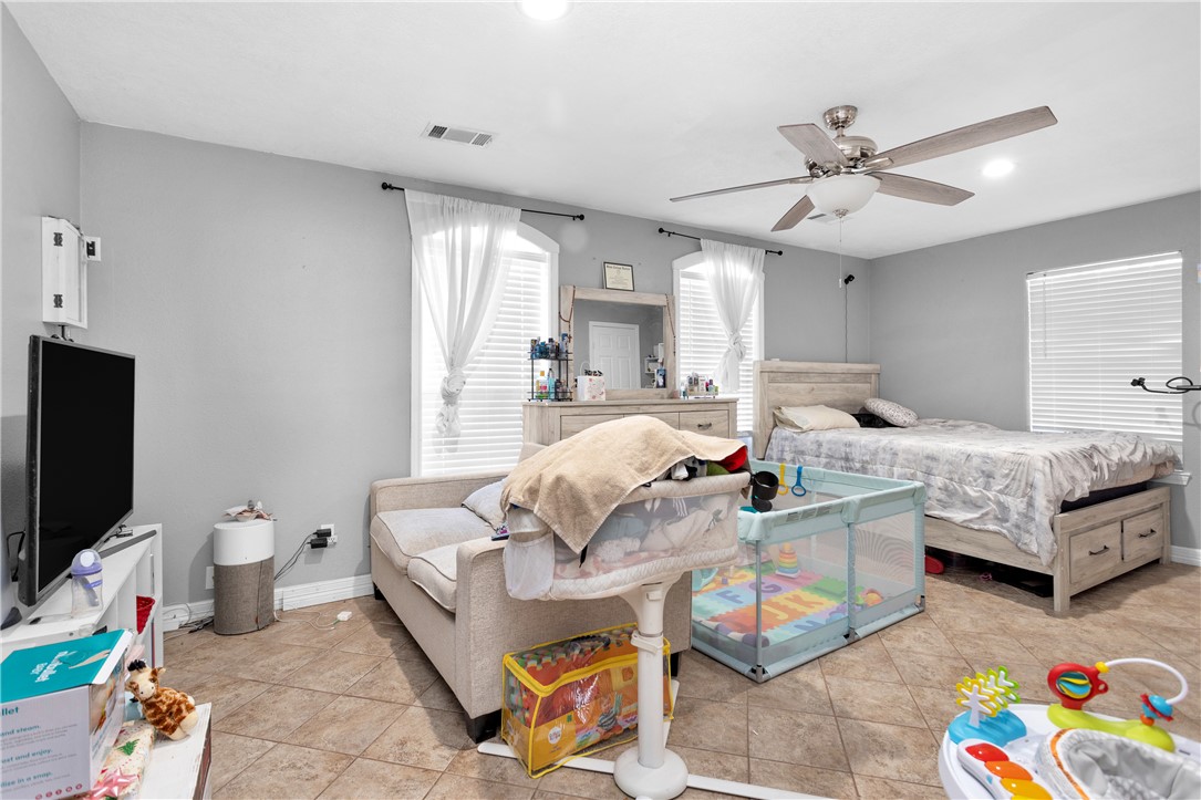 24248 State Highway 6 S Property Photo 19