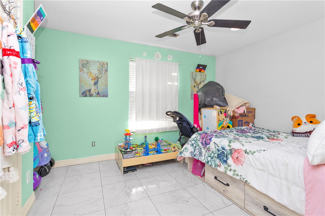 24248 State Highway 6 S Property Photo 27