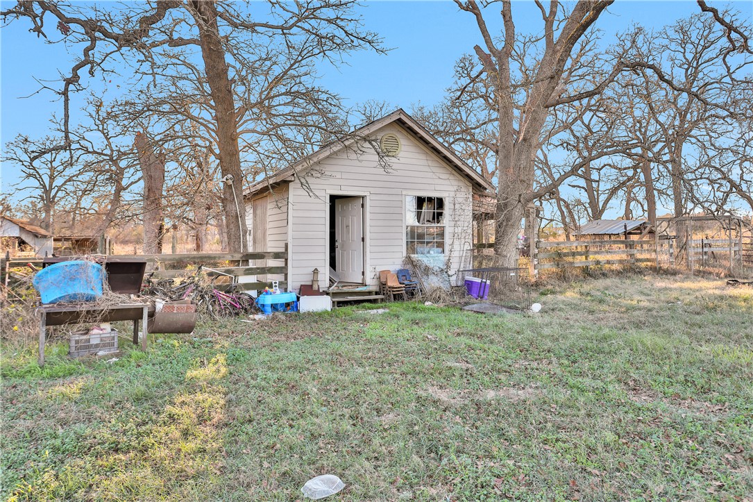 24248 State Highway 6 S Property Photo 35