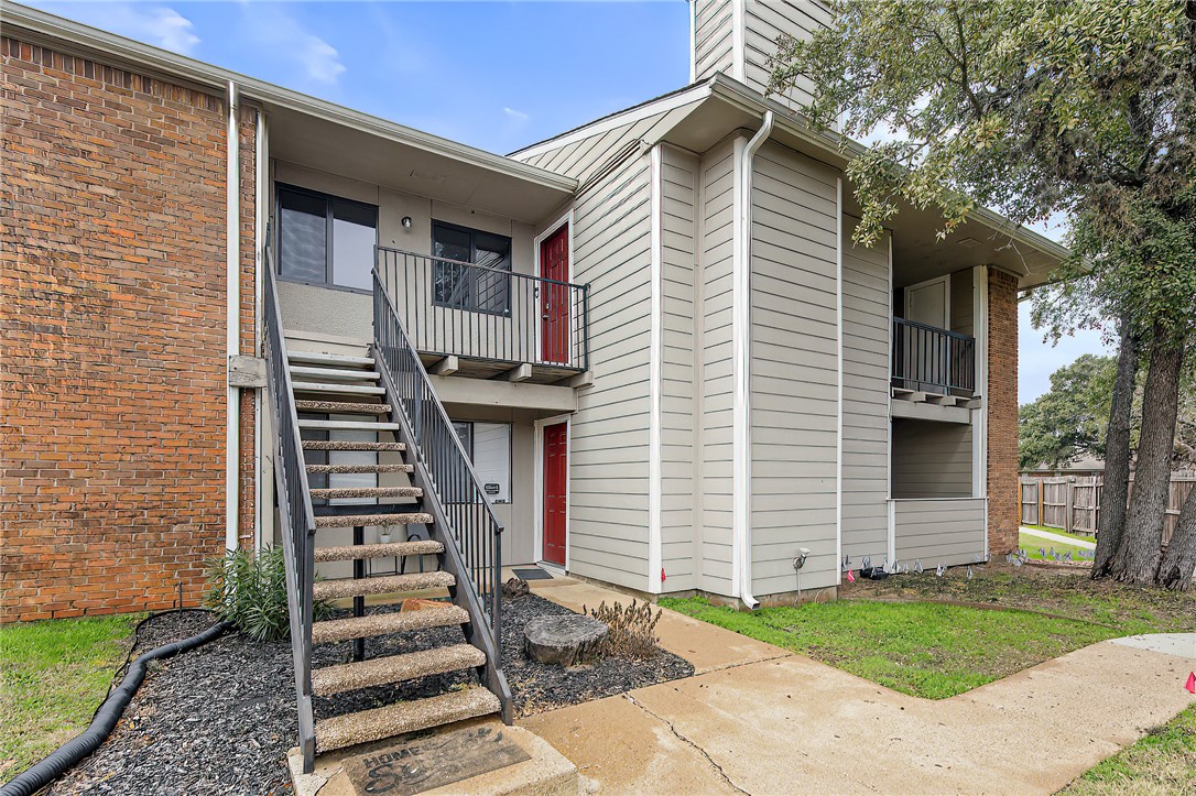1901 Holleman Drive W 410 Property Photo