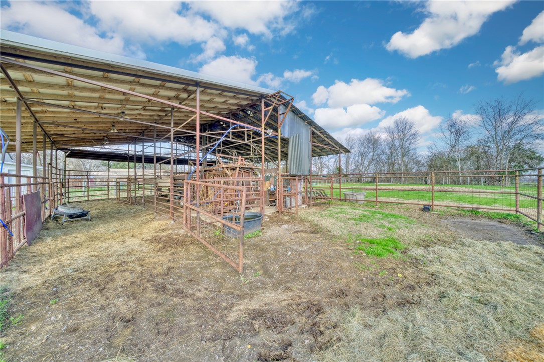 2233 Highway 90 Property Photo 43