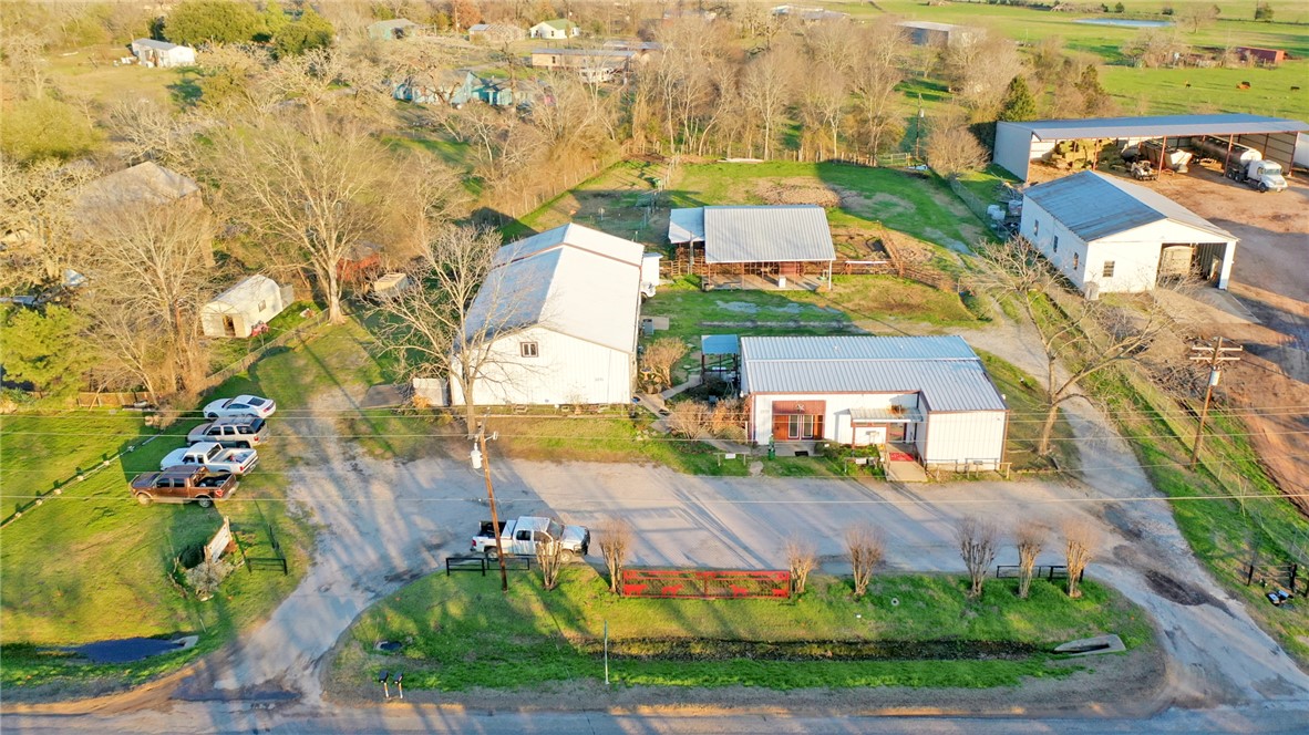 2233 Highway 90 Property Photo 49