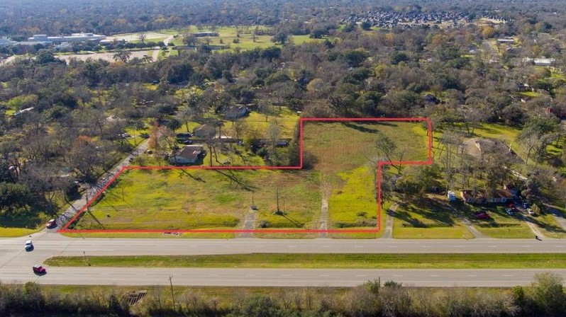 1704-1710 N. Brazosport Blvd. Property Photo 2