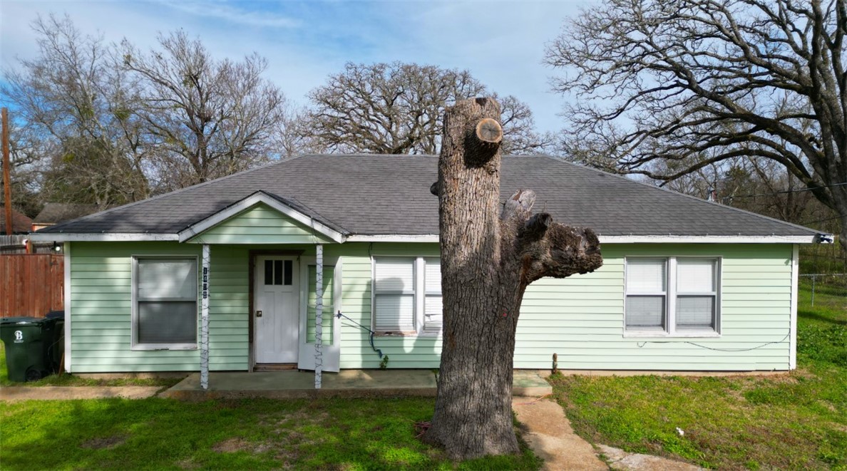 1408 Carver Street Property Photo