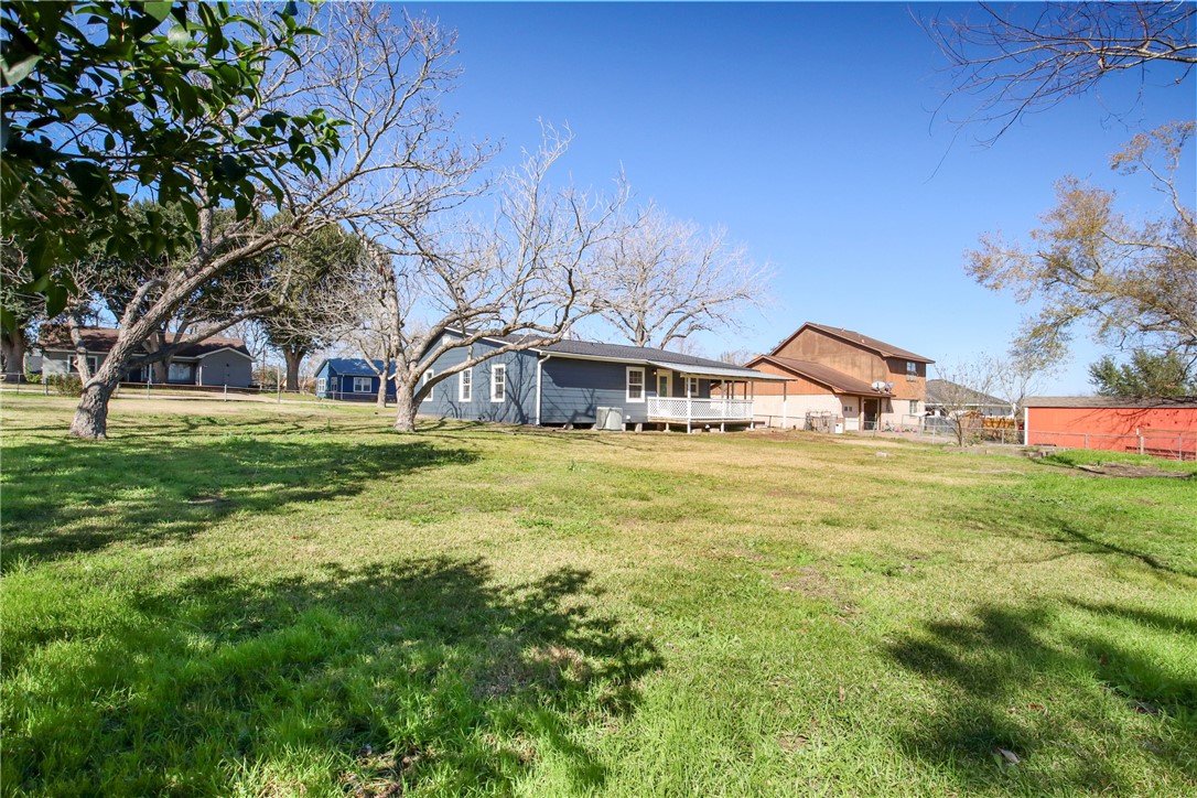 407 North Amthor Street Property Photo 17