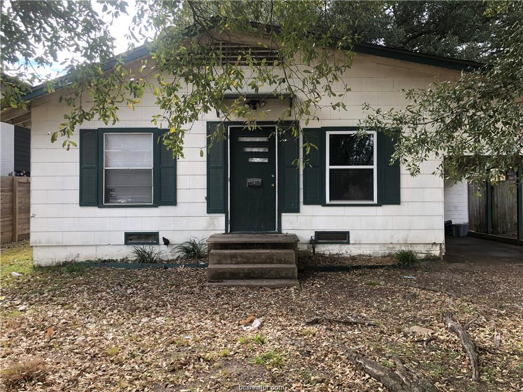 509 Boyett Street Property Photo