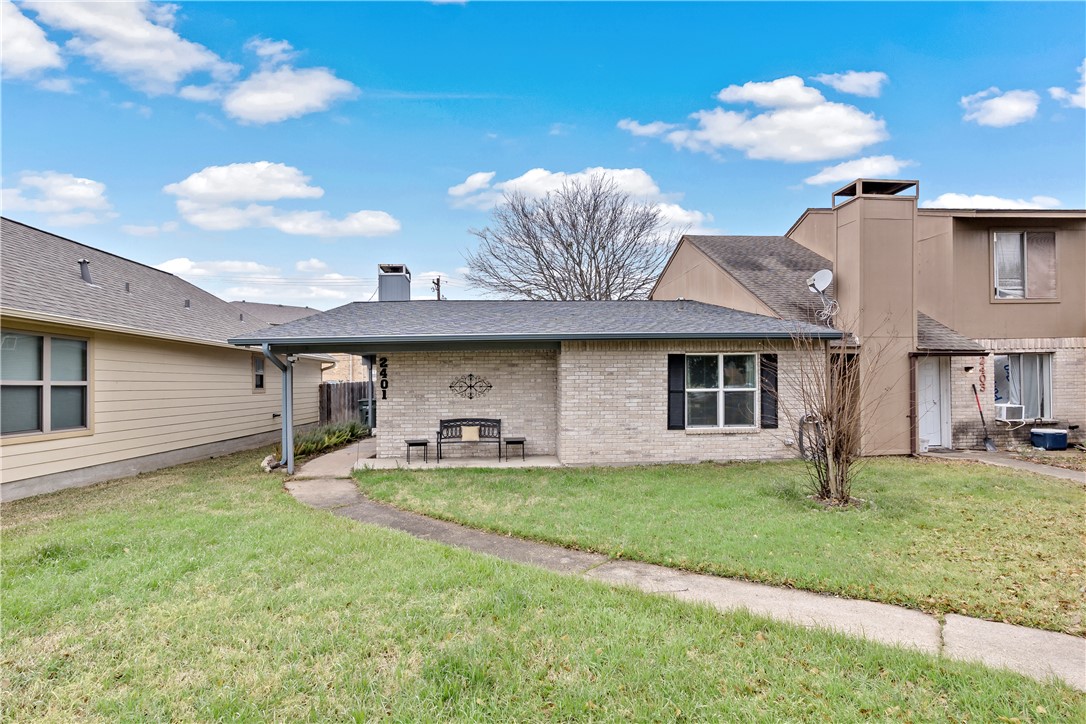 2401 De Lee Street Property Photo