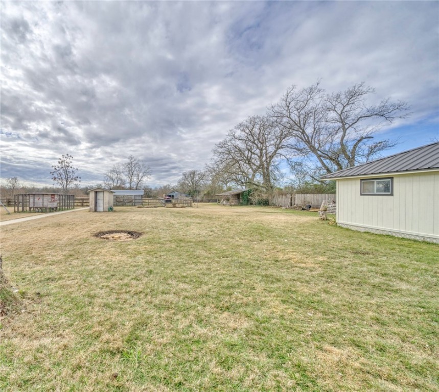 3111 Greenbriar Road Property Photo 29