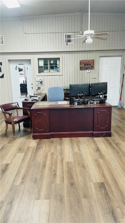 1205 South Coulter Drive Property Photo 3