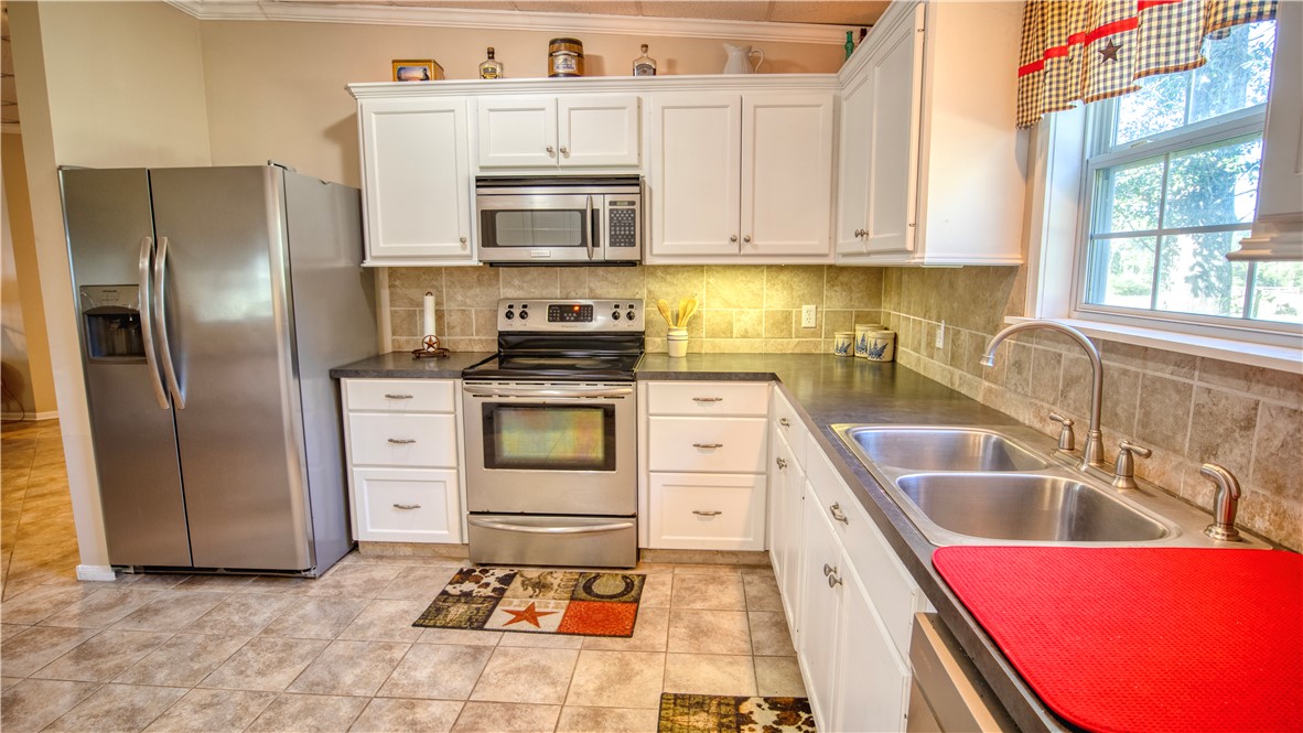 9541 Korthauer Road Property Photo 11